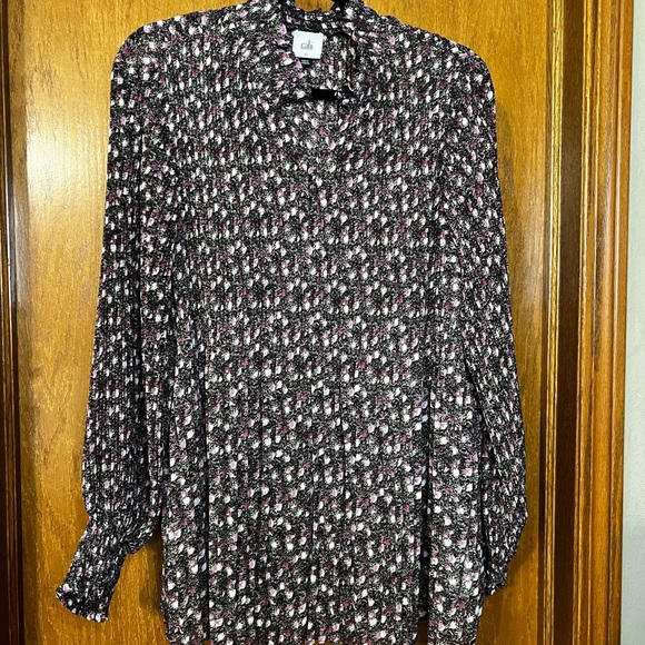 Cabi Pleated Floral Mock Neck Blouse Style 3952, XL - Picture 4 of 8